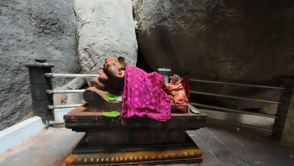 padmakshi temple photos