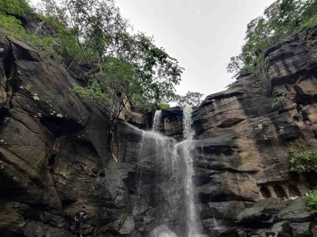sabitham waterfalls photos