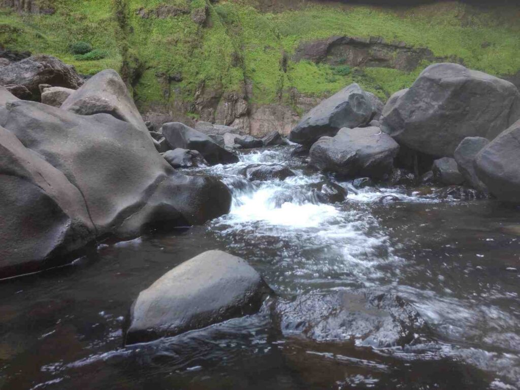 Devkund Waterfall View