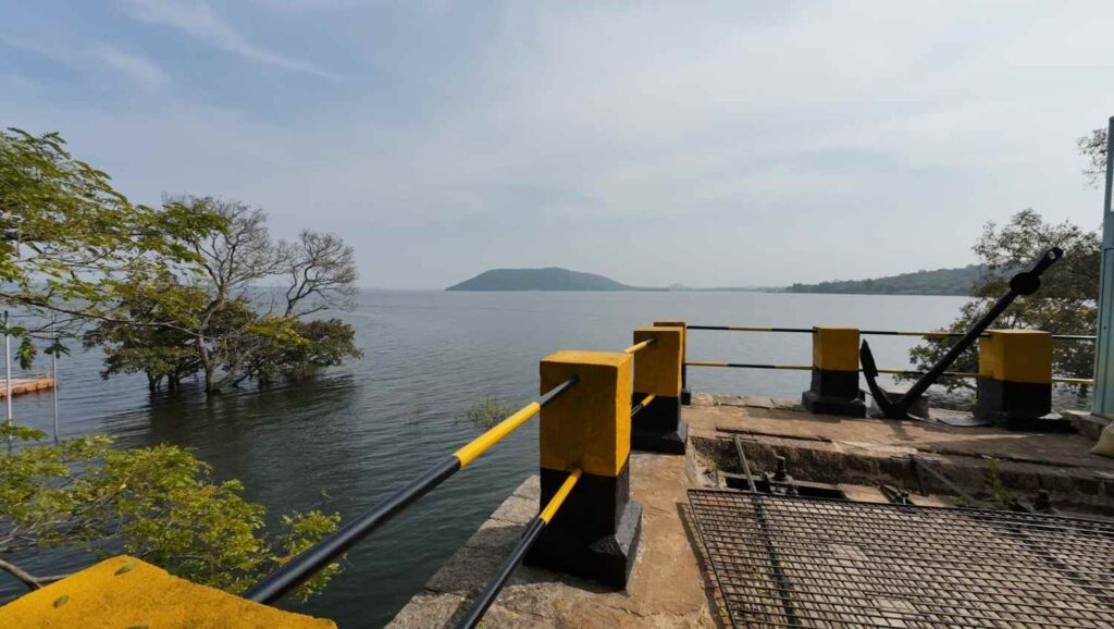 First View of Pakhal Lake