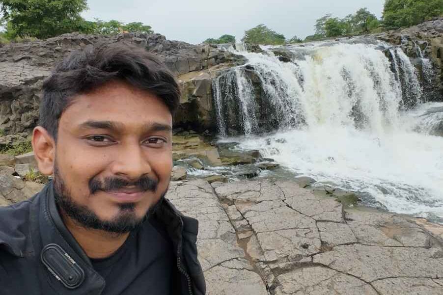 Selfie photo at pochera waterfalls